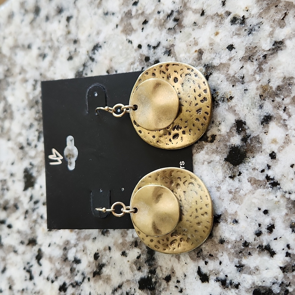 Lane bryant dangle earrings